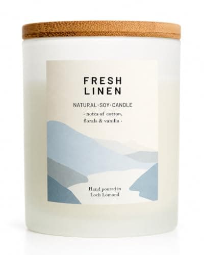 Ocoee House | Luxury Scented Soy Wax Candles. Hand Poured in Loch Lomond, Scotland. Organic & Vegan (+8 Scent Options, x2 Sizes) Fresh Linen, Single Wick - 450g