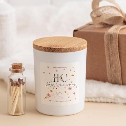 Pomchick - Personalised Anniversary Candle Gift with Couple’s Initials Custom Soy Wax Keepsake Present for Husband Wife or Partner 1st 2nd 3rd 4th 5th