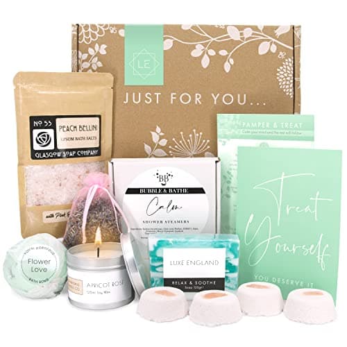 Pamper & Treat Spa Gift Hamper for Women - Pamper Basket & Beauty Gift Set Handmade in the UK by 6 Small Businesses: Shower Steamers, Candle, Bath Bomb & More - Birthday Gift Idea by Luxe England